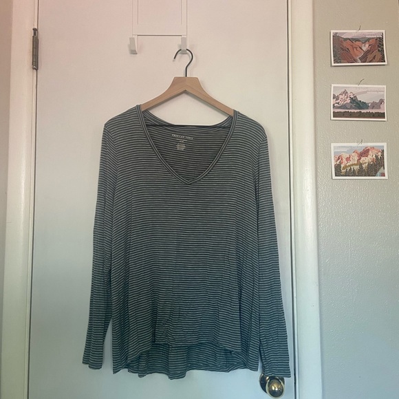 American Eagle Outfitters Tops - soft & sexy long sleeve